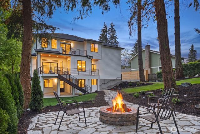 3523 71st Avenue W, University Place, WA 98466
