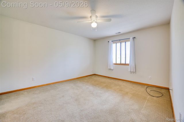 46075 Tallgrass Court, Van Buren Charter Township, MI 48111