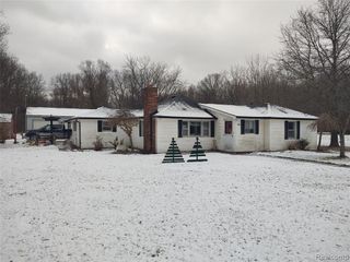 6143 Broadbridge Road, Cottrellville, MI 48039