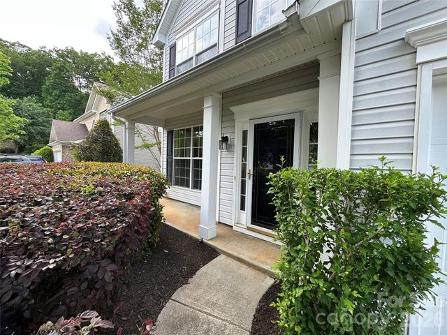 6102 Firethorne Lane, Concord, NC 28025