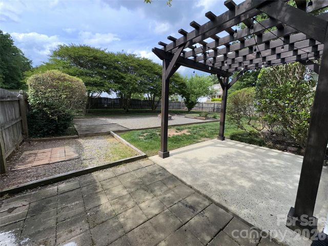 6102 Firethorne Lane, Concord, NC 28025
