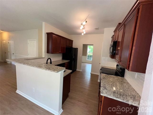 6102 Firethorne Lane, Concord, NC 28025