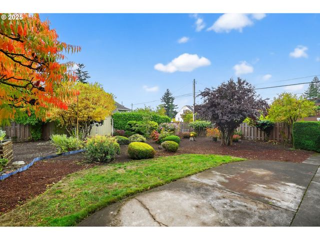 4606 Ne 23RD Ave, Portland, OR 97211
