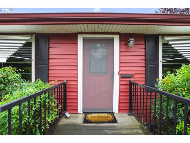 4606 Ne 23RD Ave, Portland, OR 97211
