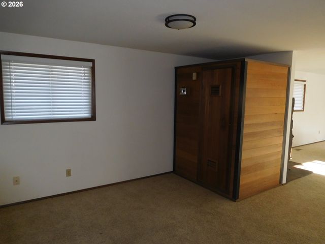1536 Sw 44TH St, Pendleton, OR 97801