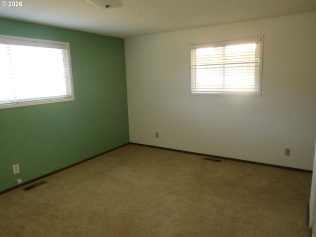 1536 Sw 44TH St, Pendleton, OR 97801