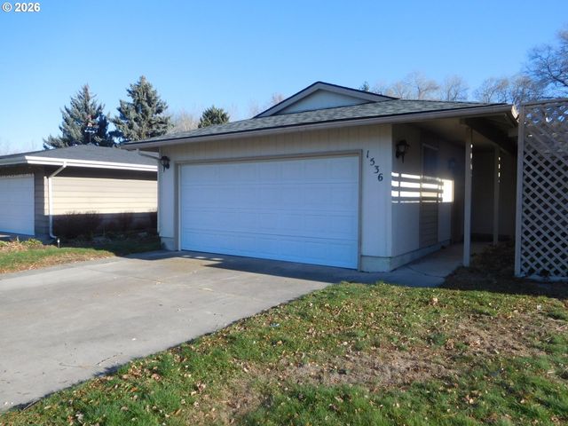 1536 Sw 44TH St, Pendleton, OR 97801