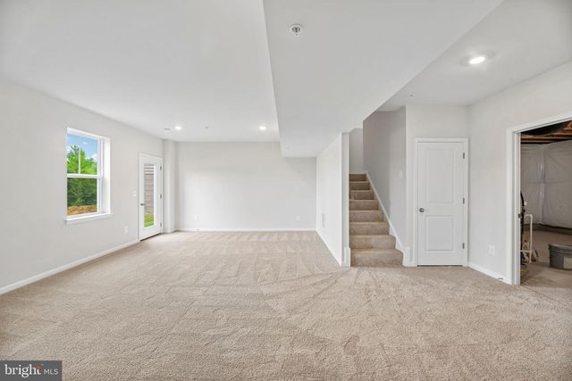 9898 STONEHAVEN CT, Waldorf, MD 20601