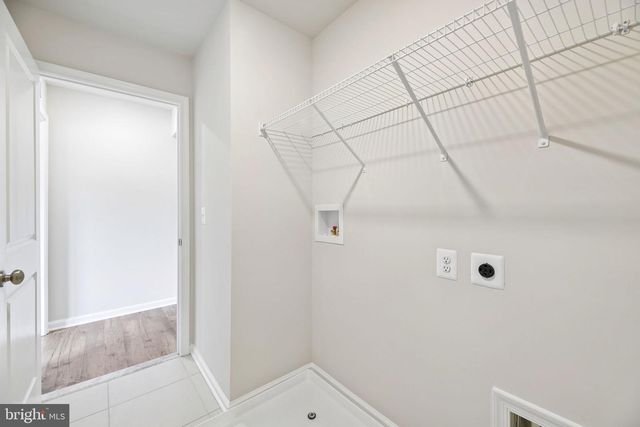 9898 STONEHAVEN CT, Waldorf, MD 20601