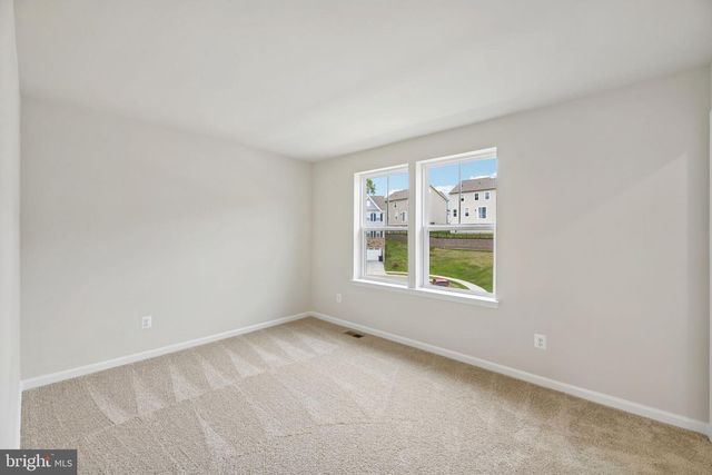 9898 STONEHAVEN CT, Waldorf, MD 20601