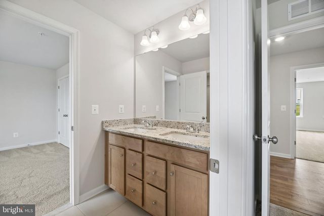 9898 STONEHAVEN CT, Waldorf, MD 20601