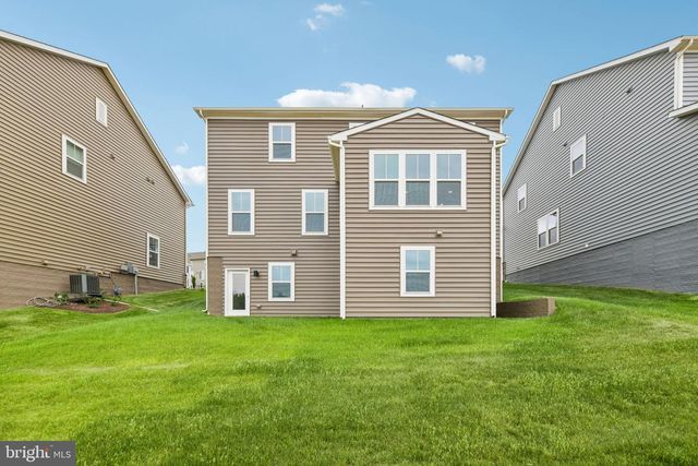 9898 STONEHAVEN CT, Waldorf, MD 20601