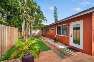 1720 NE 8th Avenue, Fort Lauderdale, FL 33305