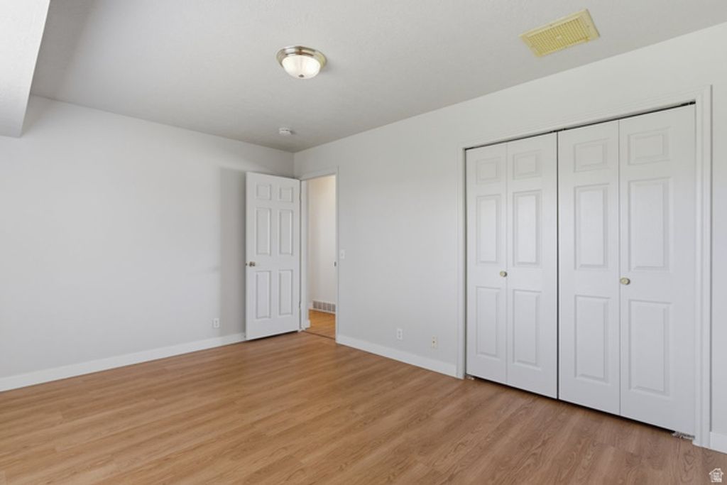 Image 17 of property listing at 104 W 525 N, Layton, UT 84041