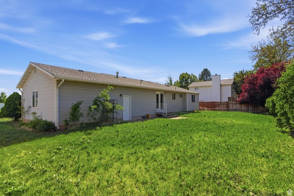 Image 21 of property listing at 104 W 525 N, Layton, UT 84041