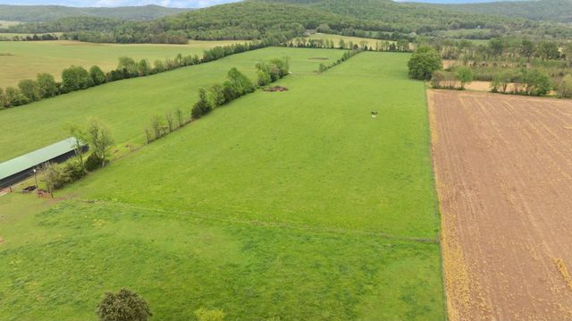 878 Horizon Loop, Monticello, KY 42633