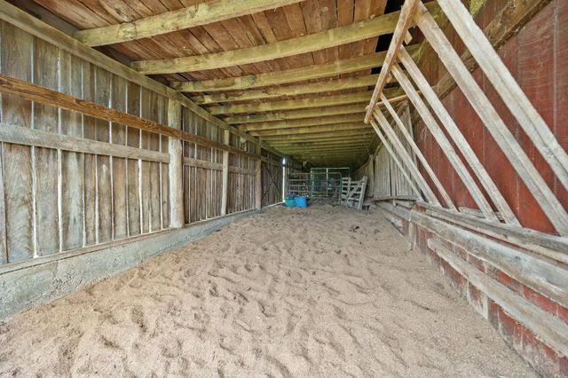 878 Horizon Loop, Monticello, KY 42633