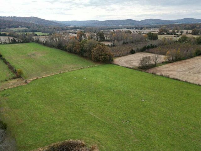 878 Horizon Loop, Monticello, KY 42633