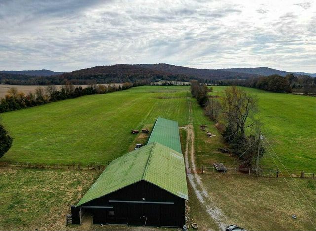 878 Horizon Loop, Monticello, KY 42633