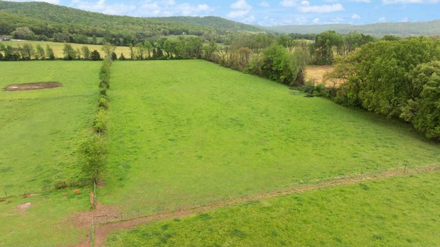 878 Horizon Loop, Monticello, KY 42633