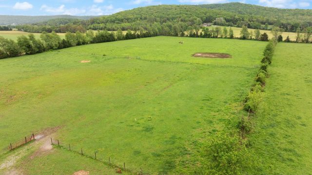 878 Horizon Loop, Monticello, KY 42633