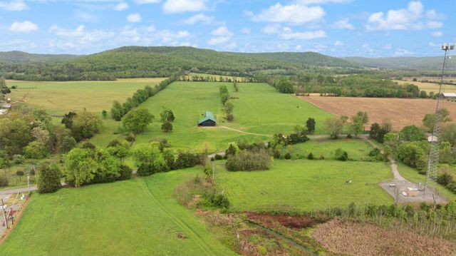 878 Horizon Loop, Monticello, KY 42633