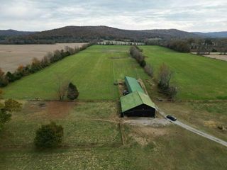 878 Horizon Loop, Monticello, KY 42633