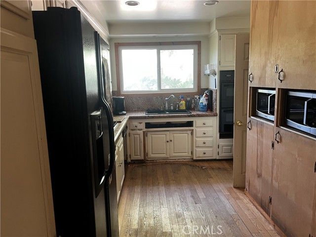 17945 Tulsa Street, Granada Hills (los Angeles), CA 91344