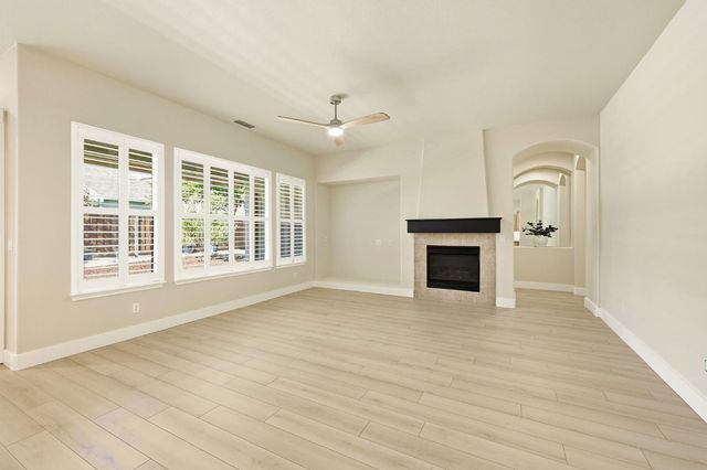 830 DUNBAR Ct, Lincoln, CA 95648