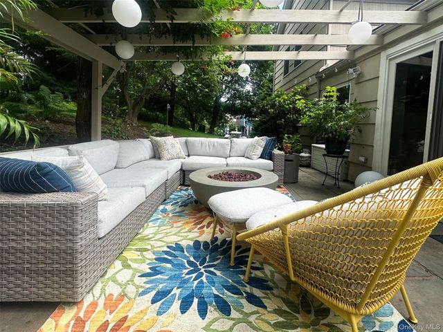 111 Wydendown Road, Nyack, NY 10960