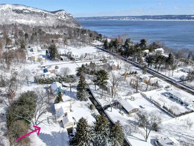 111 Wydendown Road, Nyack, NY 10960