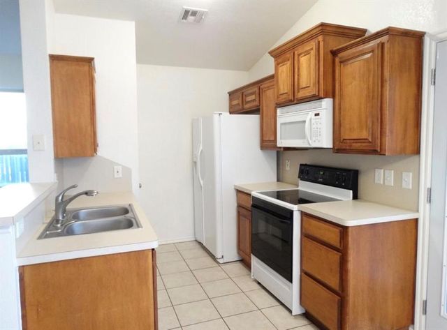 3416 Chester Terrace, Yukon, OK 73099