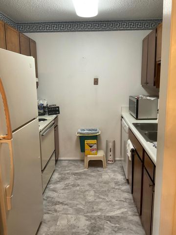 319 Laurens Street SW Apt A5, Aiken, SC 29801