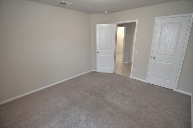 106 Leona River TRL, Hutto, TX 78634