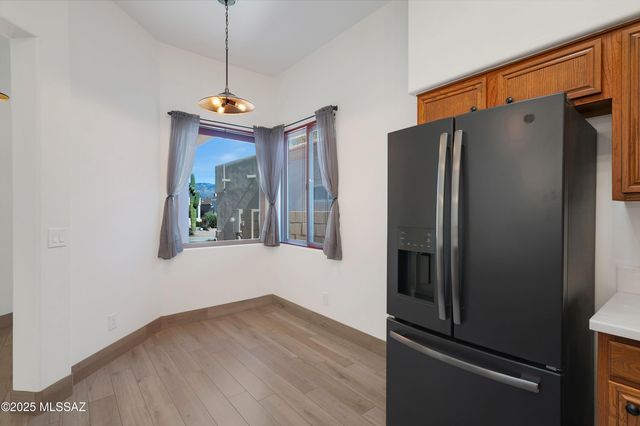 7364 E Placita Luz De La Luna, Tucson, AZ 85715