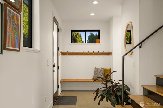 4321 S Holly Street, Seattle, WA 98118