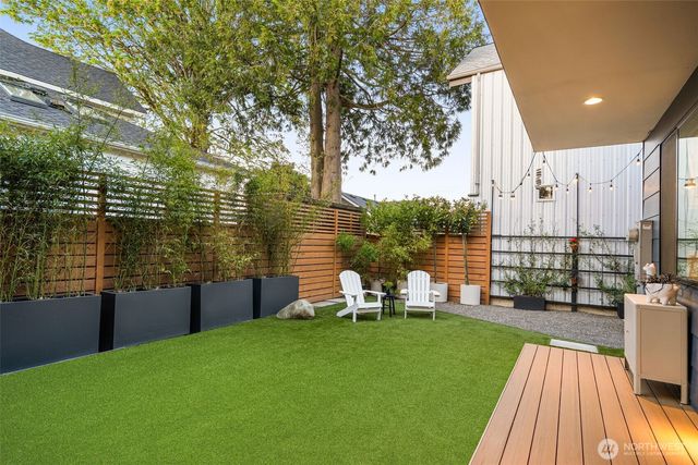 4321 S Holly Street, Seattle, WA 98118