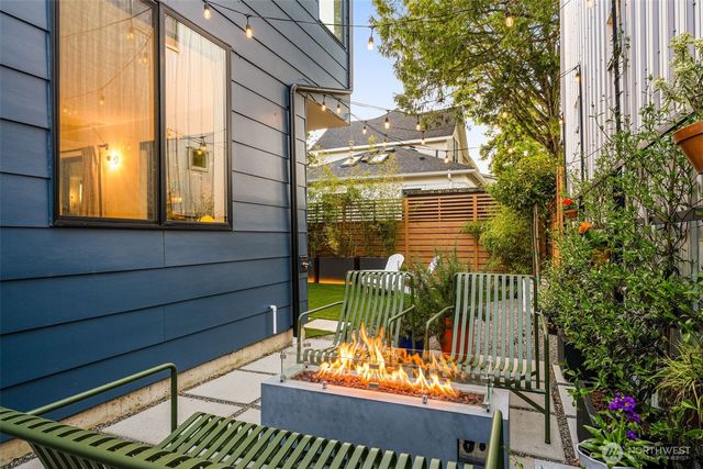 4321 S Holly Street, Seattle, WA 98118