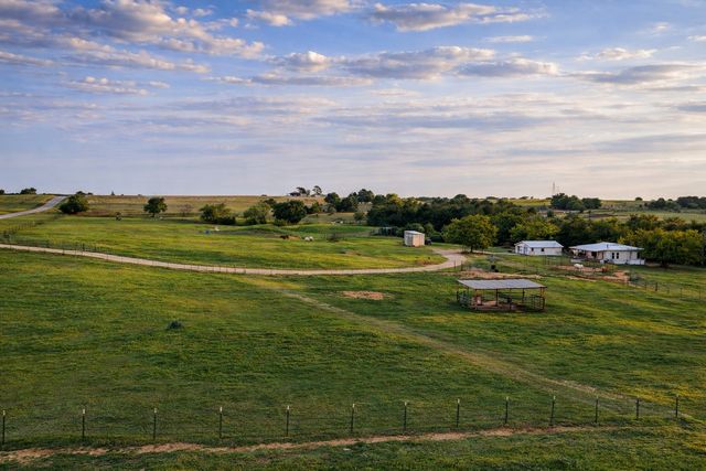 3365 N Fm 730, Decatur, TX 76234
