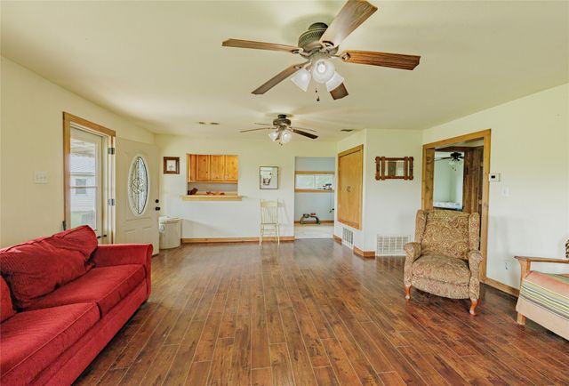 3365 N Fm 730, Decatur, TX 76234