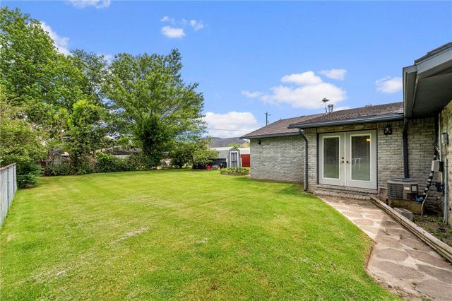 603 Thomas Boulevard, Springdale, AR 72762