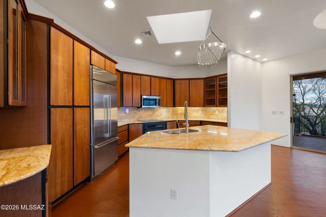 3501 W Tiny Bird Court, Tucson, AZ 85745