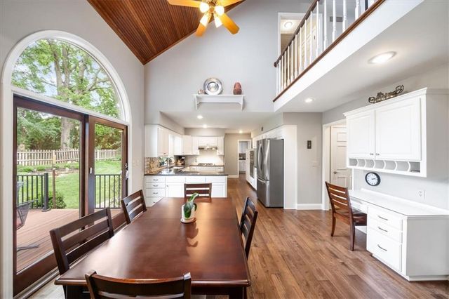7616 Slater Street, Overland Park, KS 66204