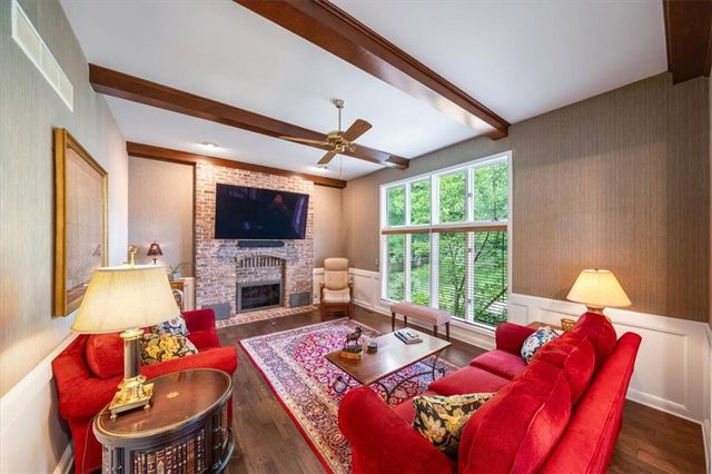 7616 Slater Street, Overland Park, KS 66204