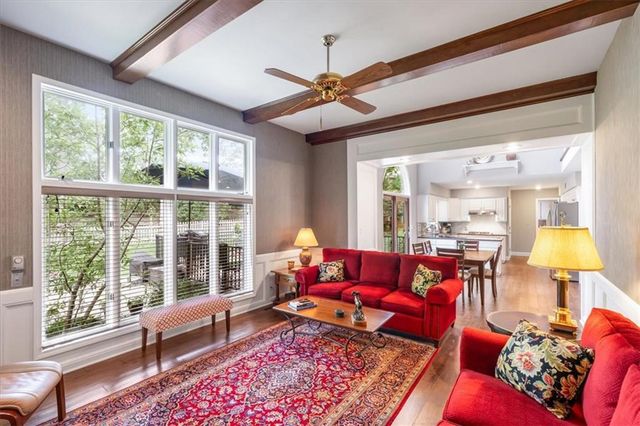 7616 Slater Street, Overland Park, KS 66204