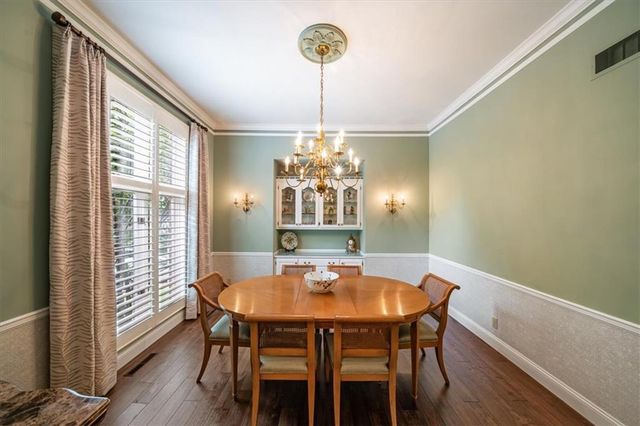 7616 Slater Street, Overland Park, KS 66204