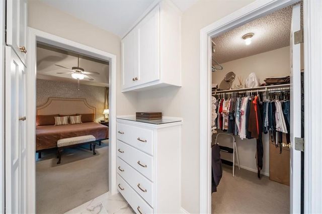 7616 Slater Street, Overland Park, KS 66204