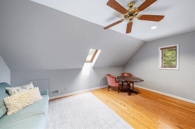7616 Slater Street, Overland Park, KS 66204
