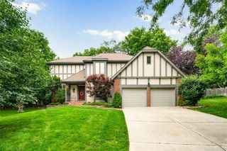 7616 Slater Street, Overland Park, KS 66204