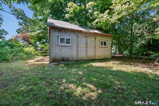11 Bantle Road, Glastonbury, CT 06033